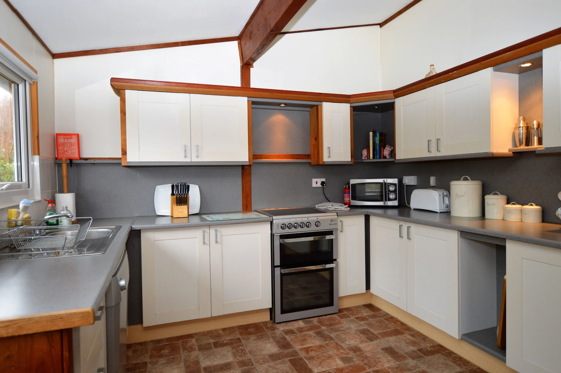 Oystershell Lodge Image 1