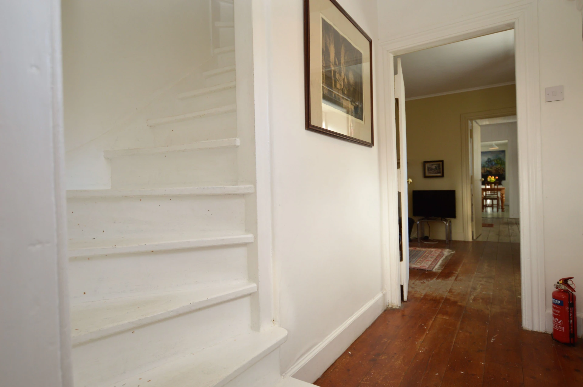 Inverglen Farmhouse Image 1
