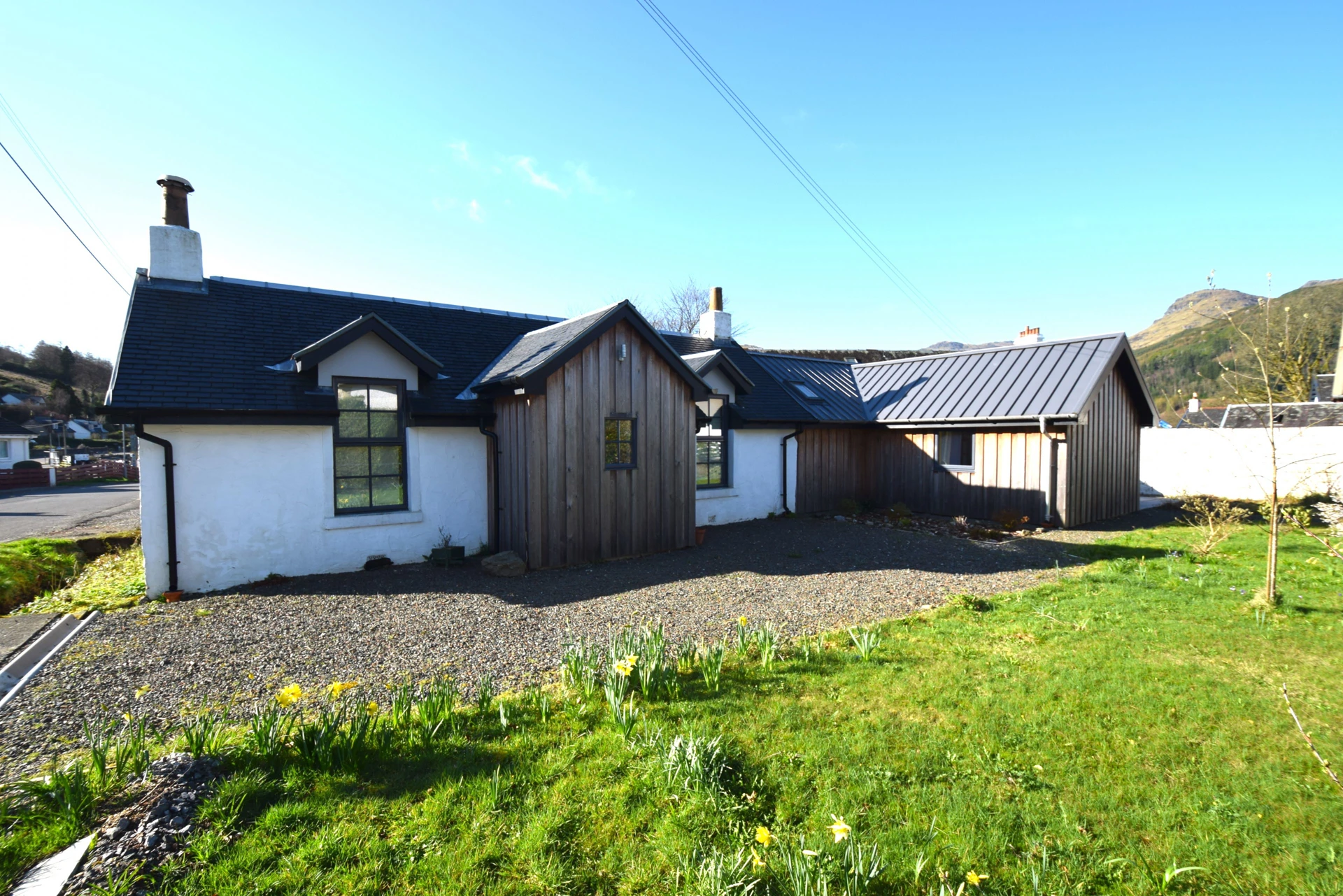 Arivean Cottage Image 1