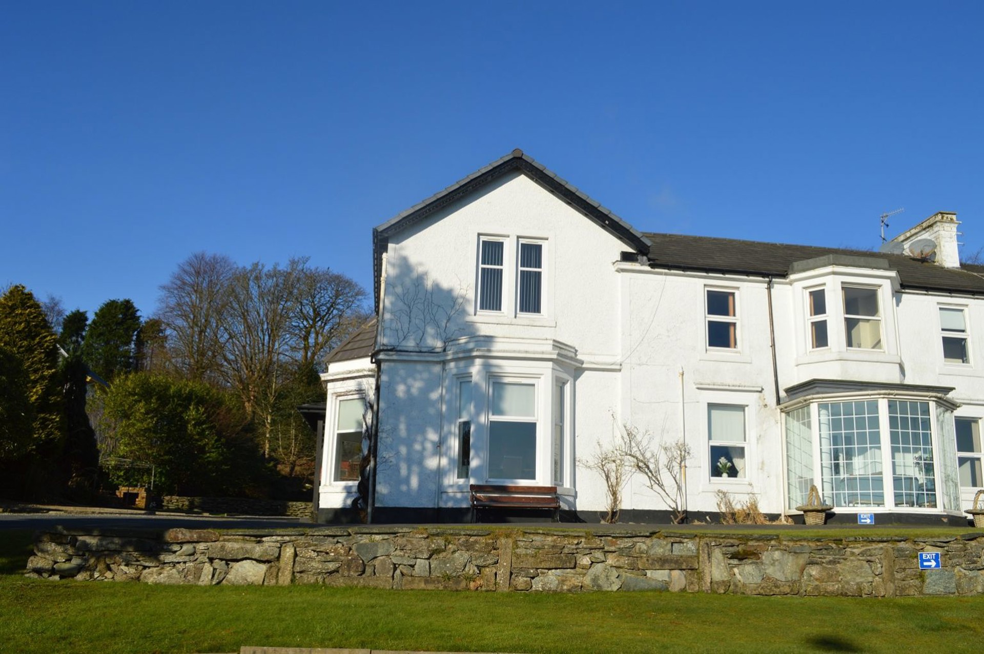 Background image - Property image
