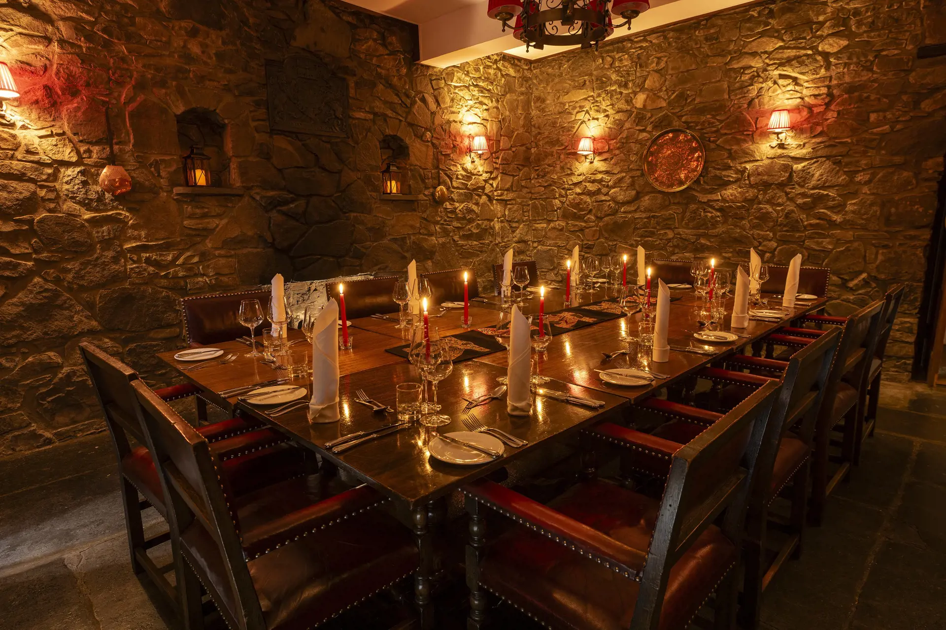 Knipoch Hotel Private Dining 1514.jpg