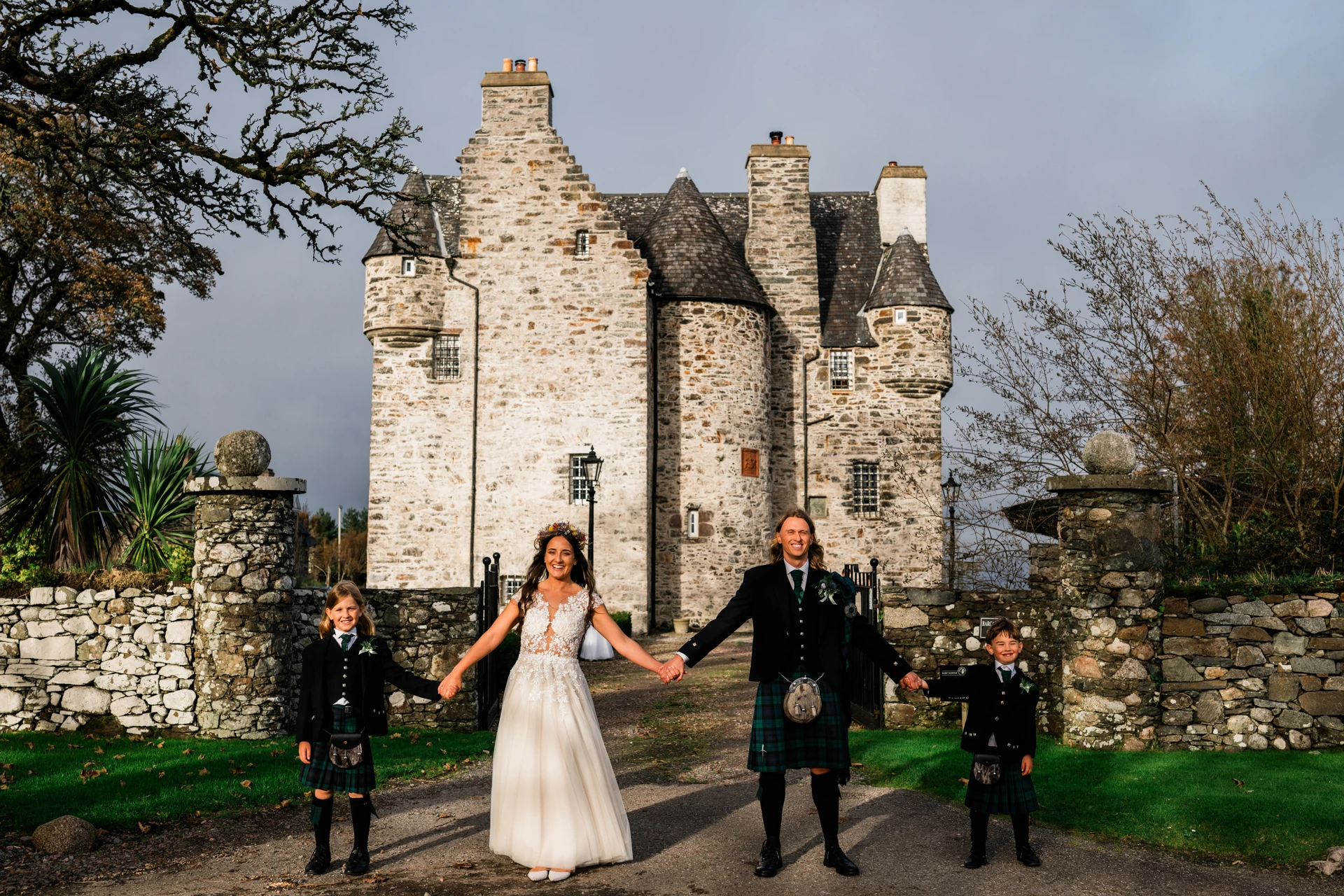 Laurie & Jacob Wedding Previews 55