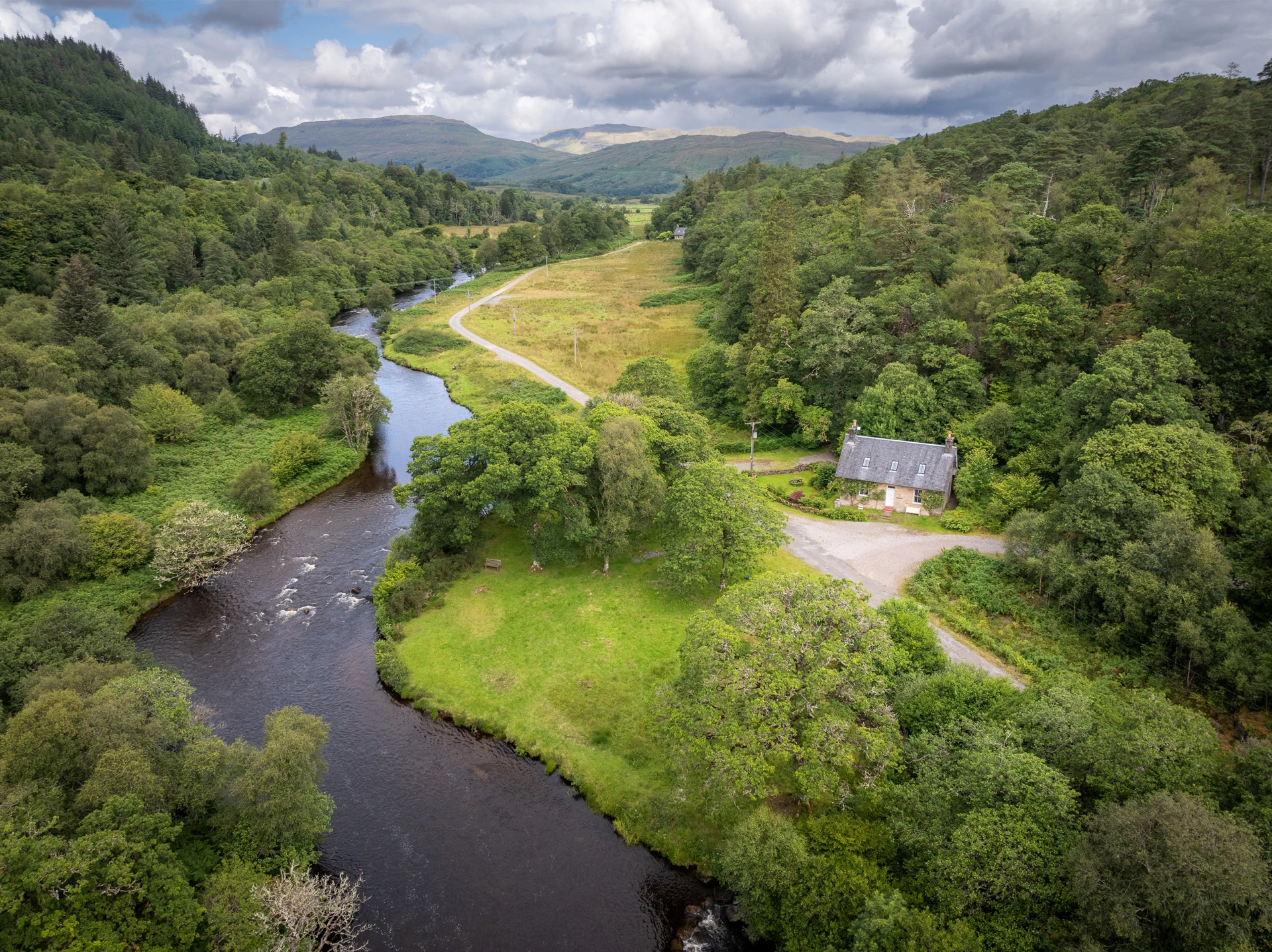 Rose Cottage External 004