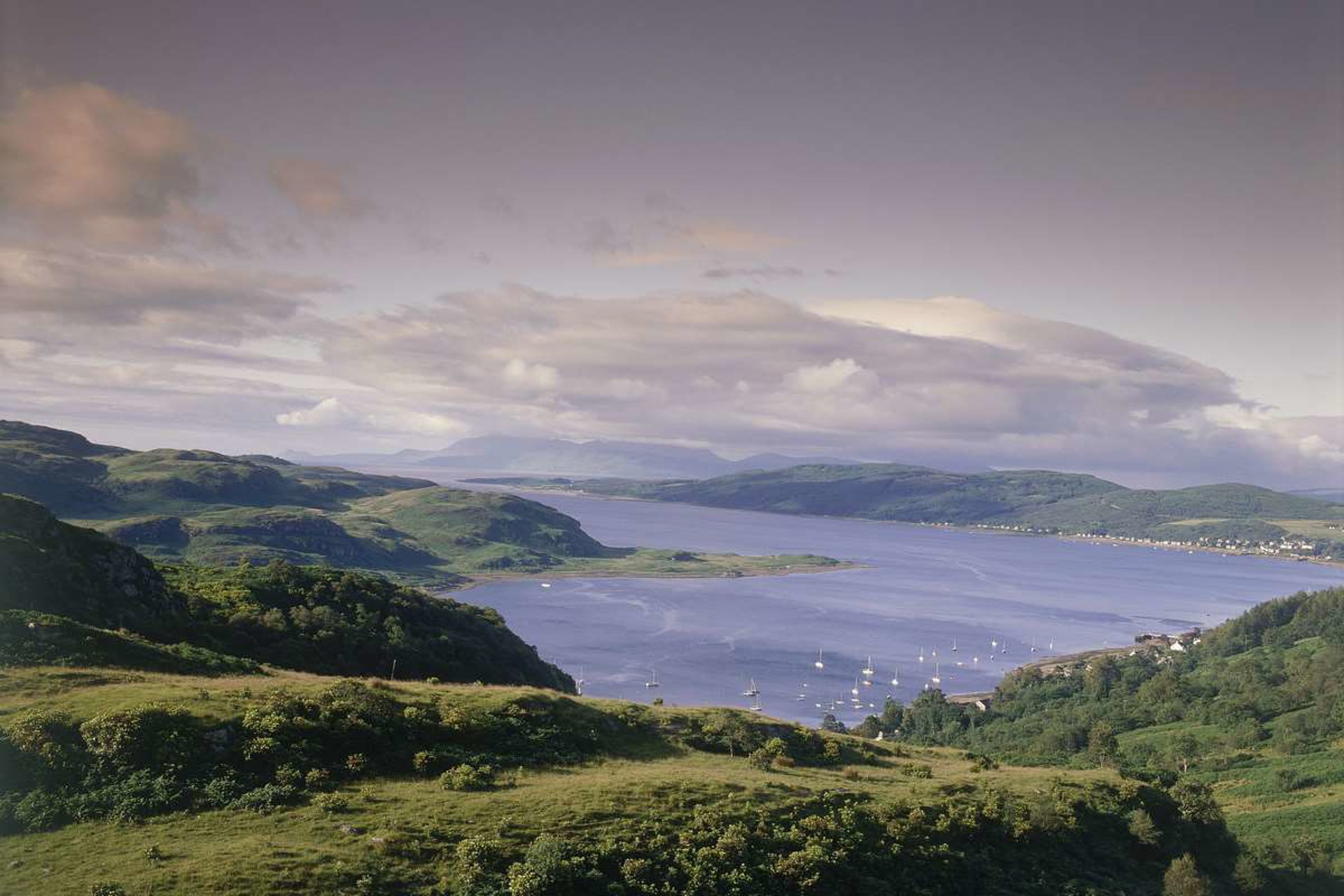 Background image - Visitscotland Colintraive