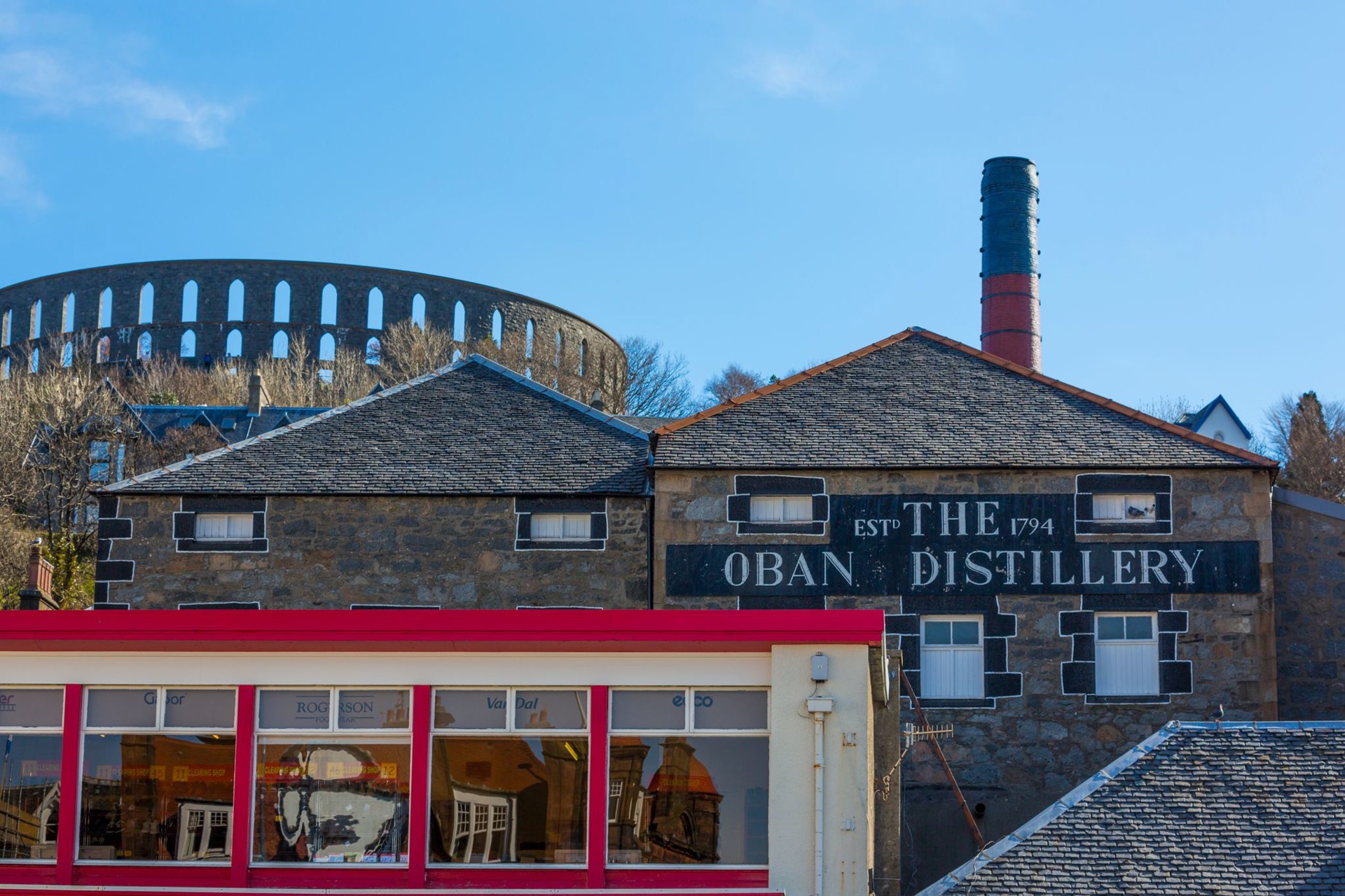 Background image - 54582 The Oban Distillery And Mccaig S Tower Large