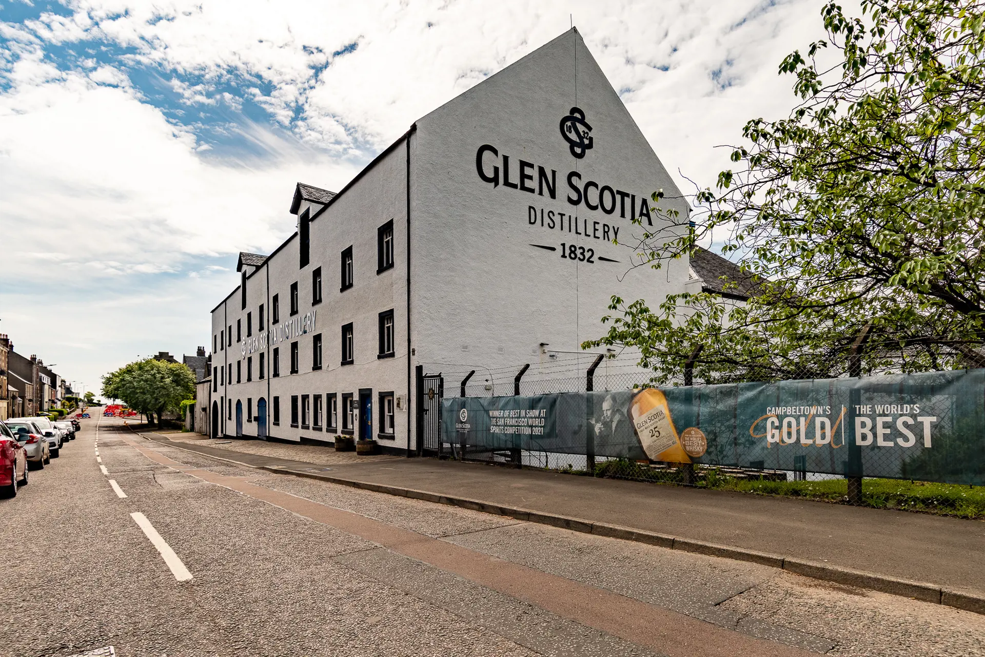 scotland_argyll_and_bute_campbeltown__glen_scotia_distillery_from_right__007.jpg