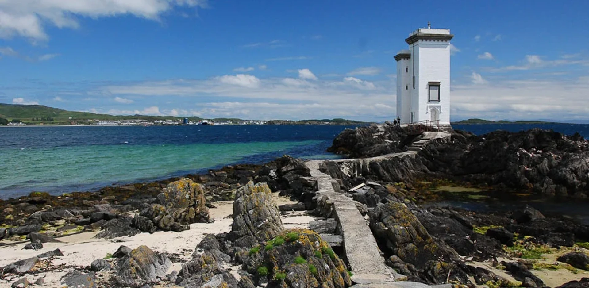 Background image - The Manse
