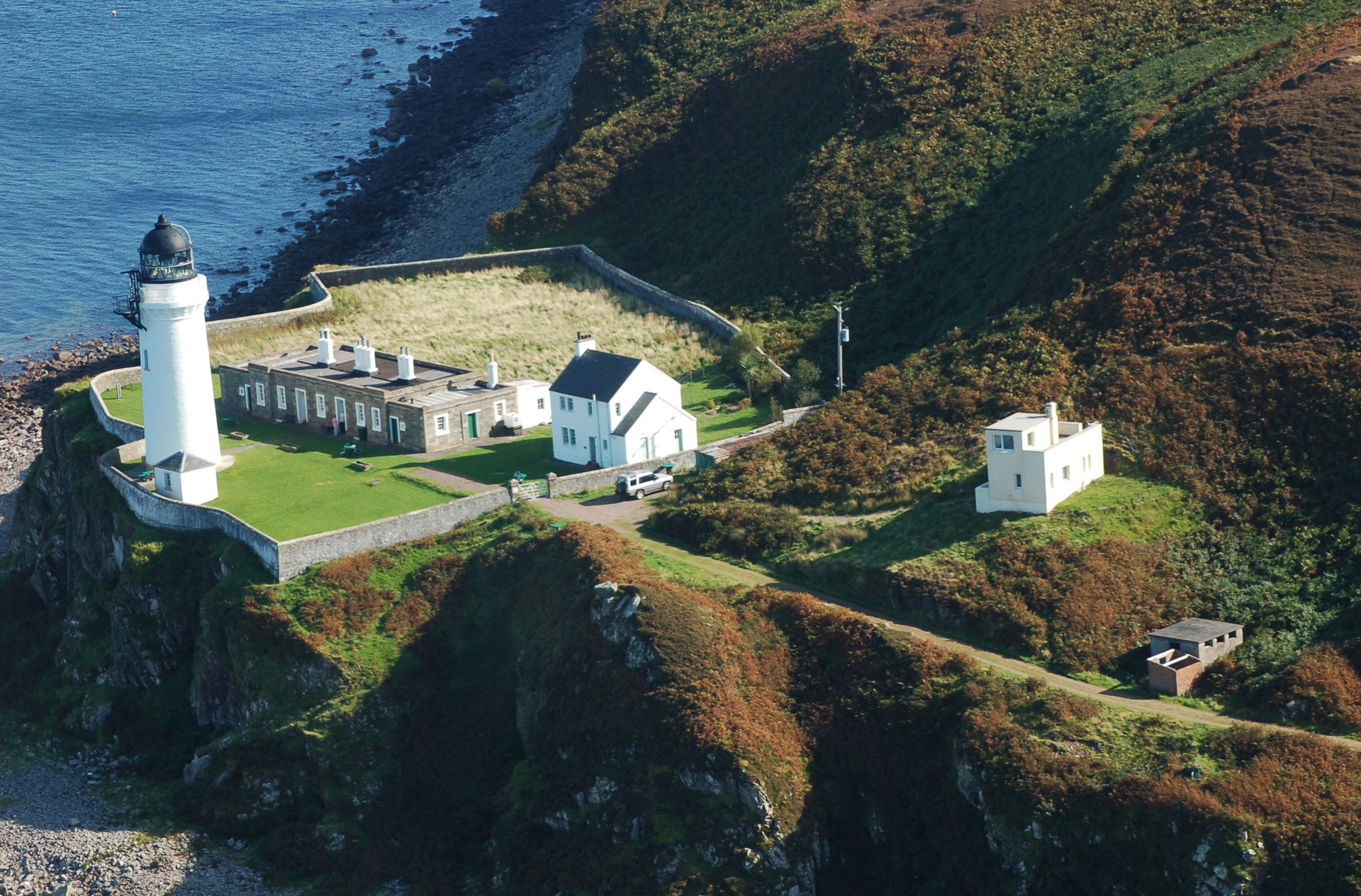 Background image - Davaar Island Cottages