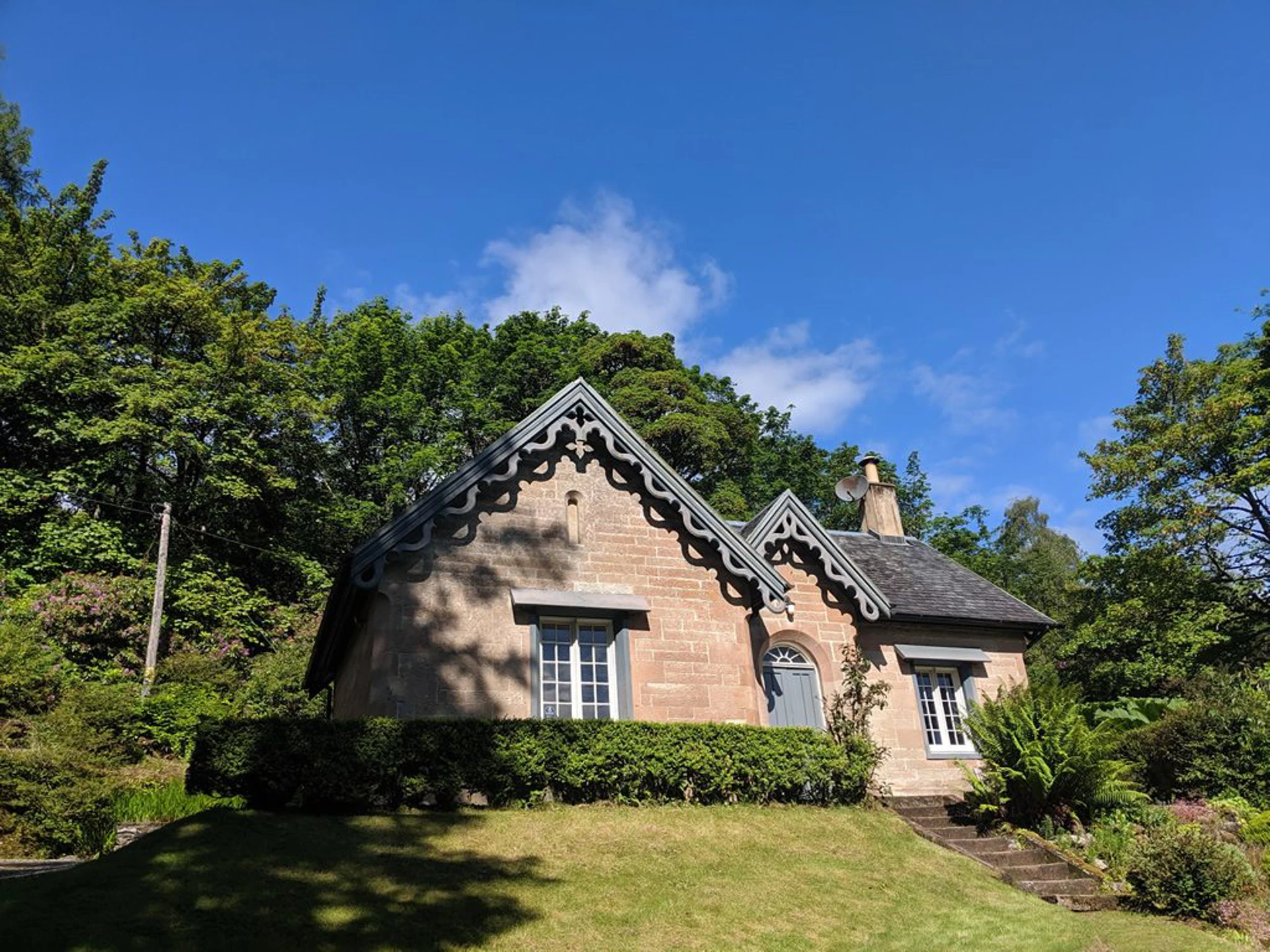 garden_cottage.jpg