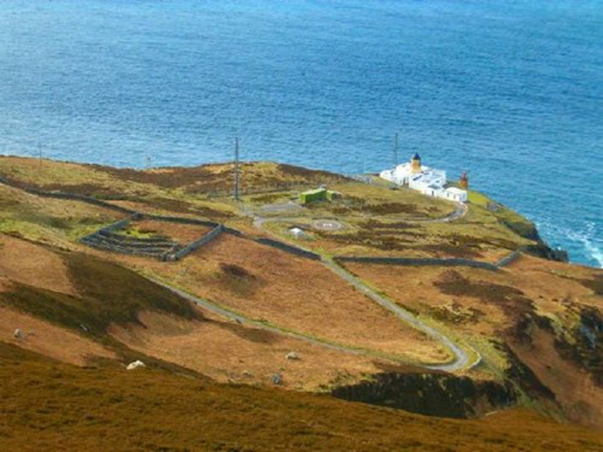 Background image - Kintyre 66 Mull Of Kintyre Lighthouse Geographorguk 49941