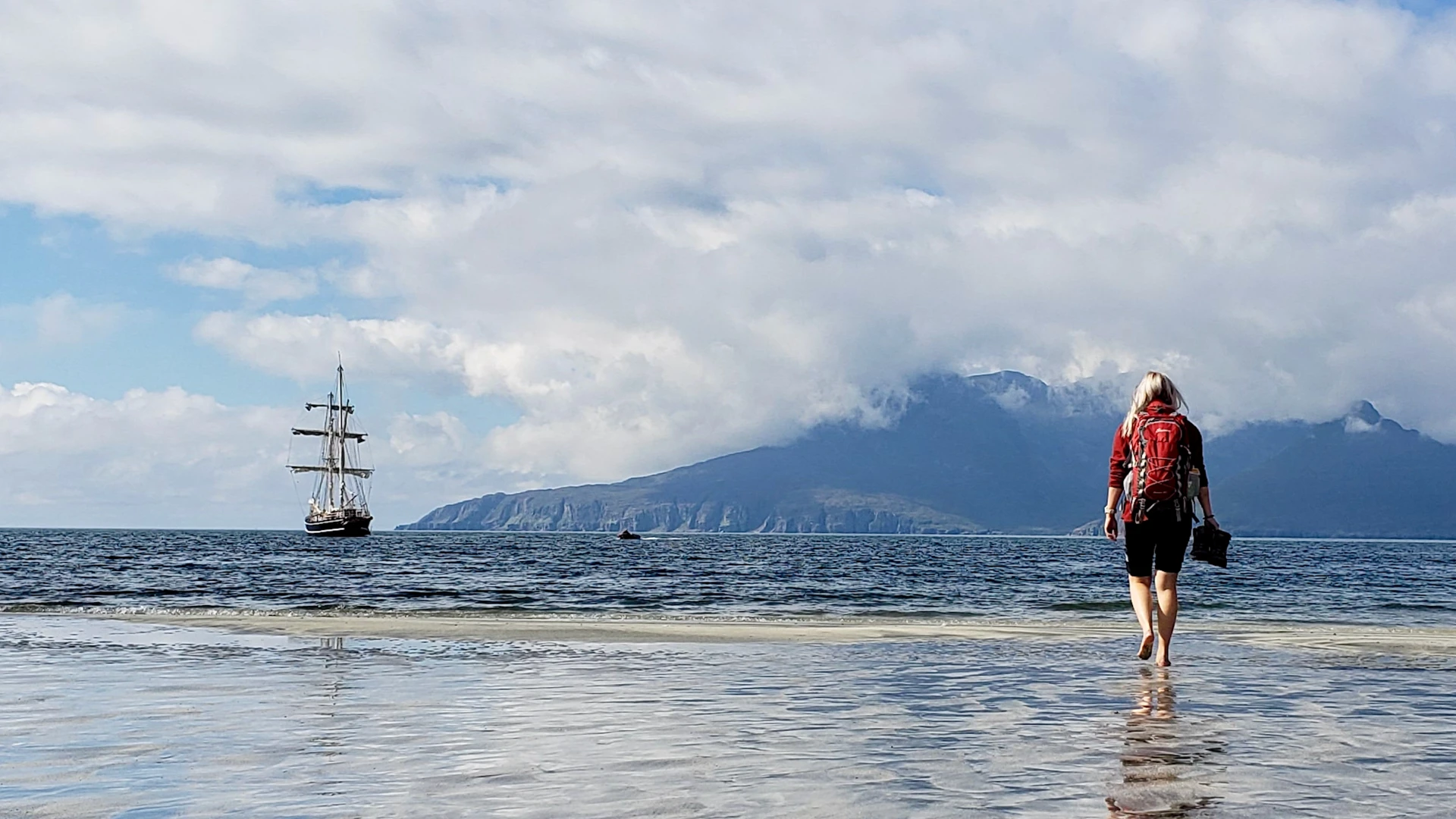 Background image - southqueensferryqfcrossing-roadbridge2.jpg