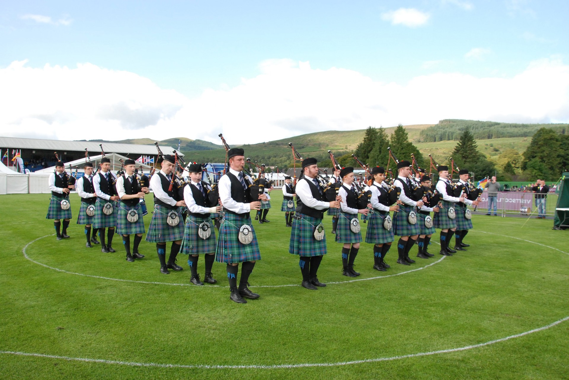 Background image - Cowal Highland Gathering