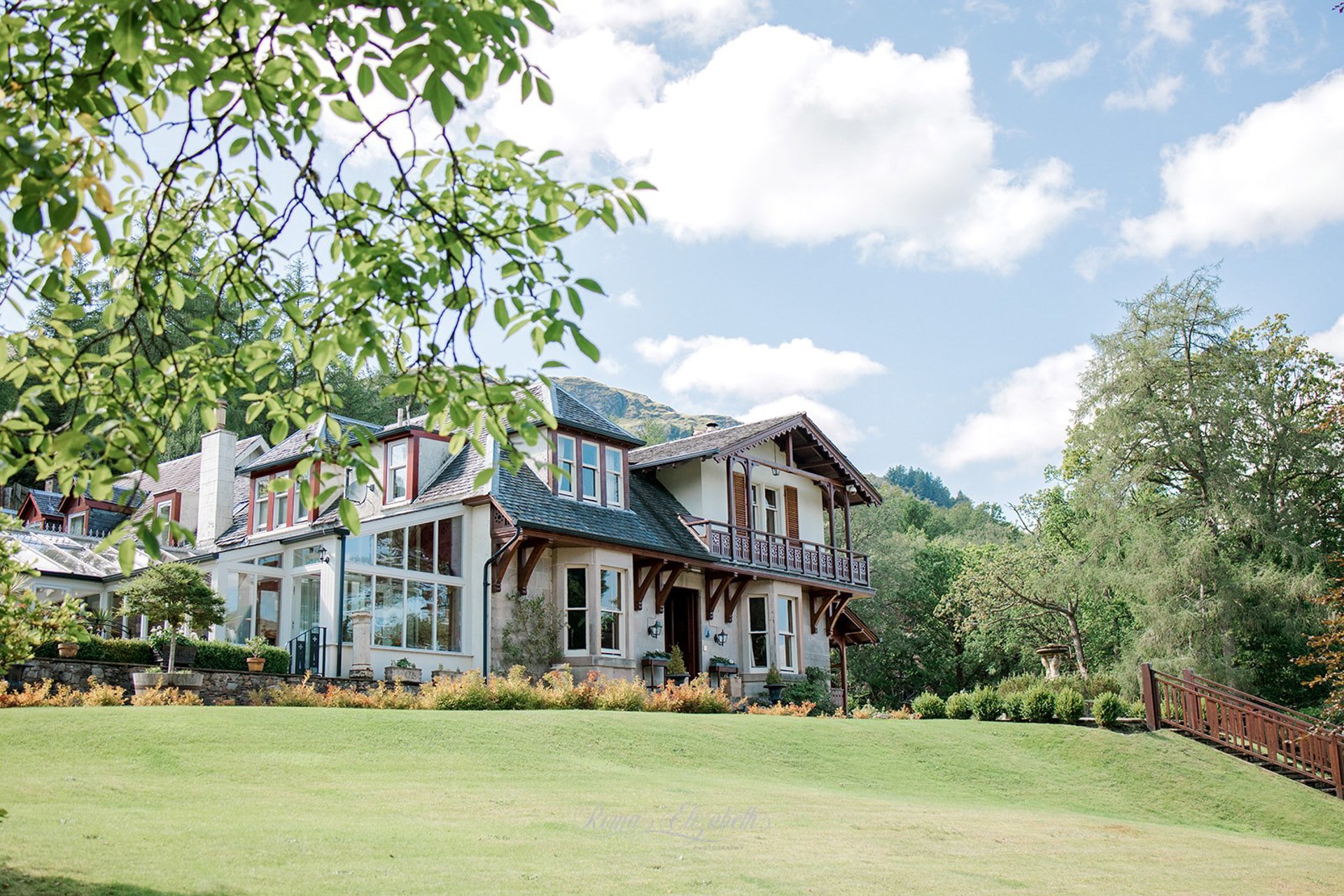 Background image - Woodside Lodge Exterior 51467453536 O