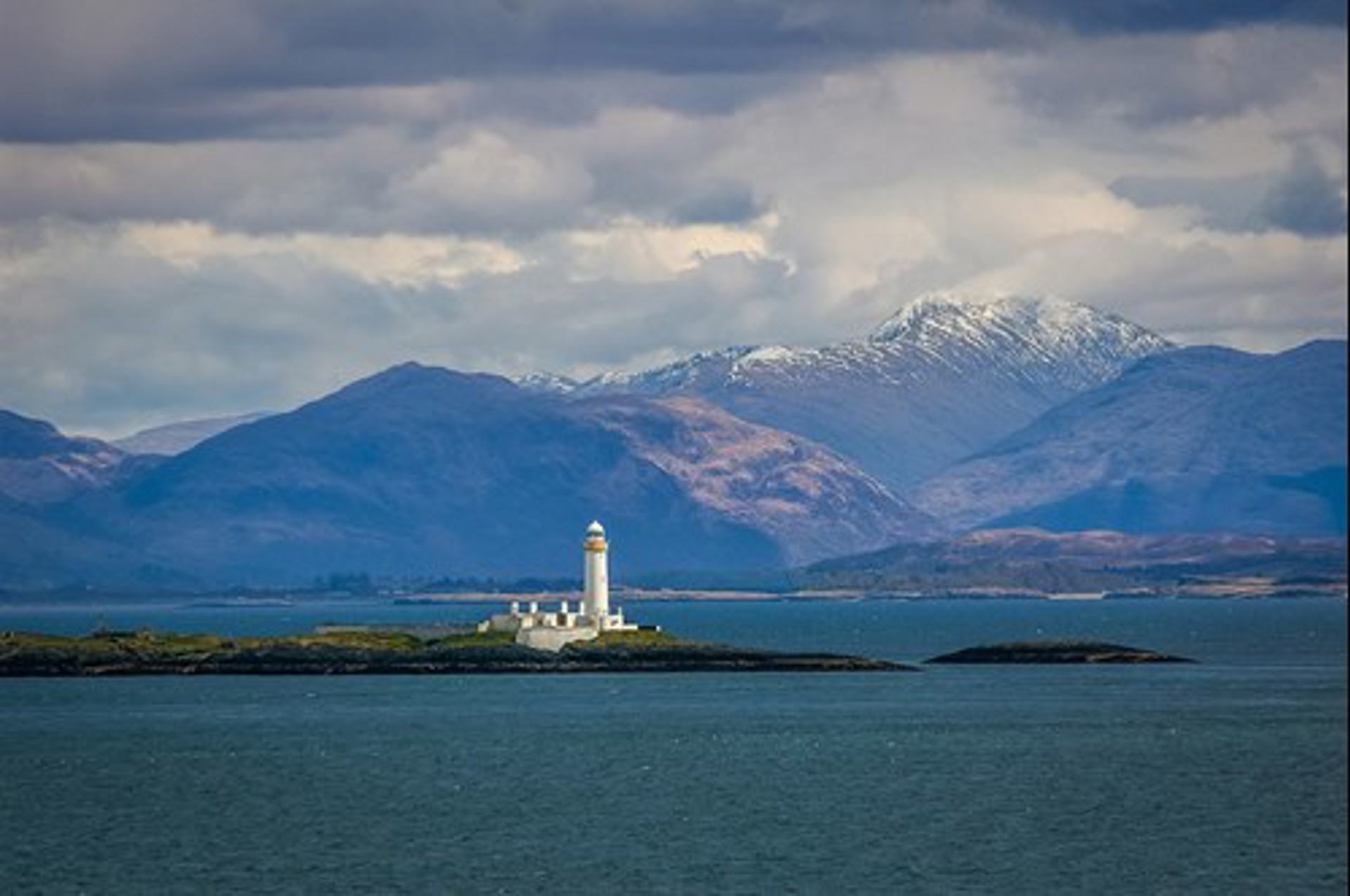 Background image - Lismore Lighthouse