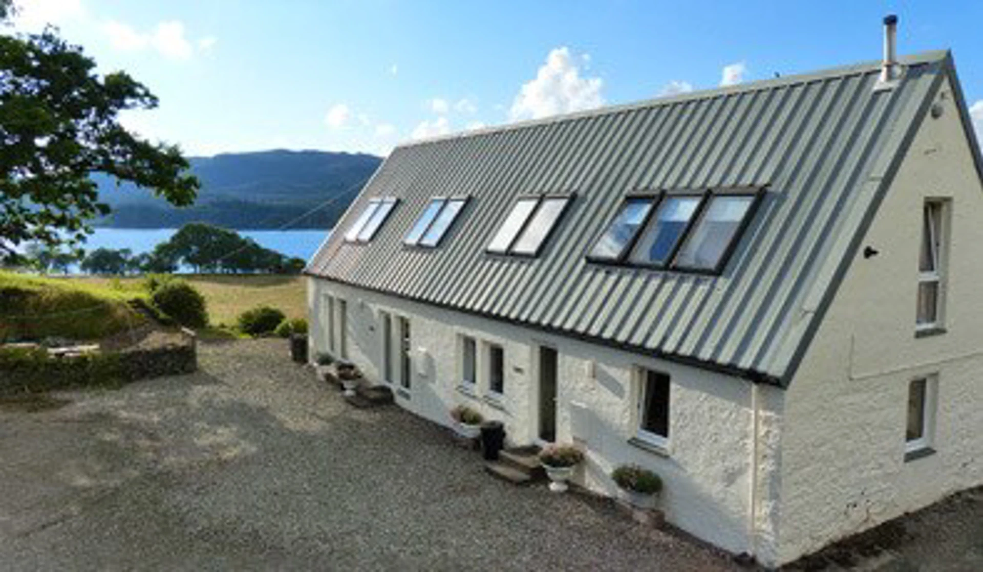 blarghour-farm-cottages-stable.jpg