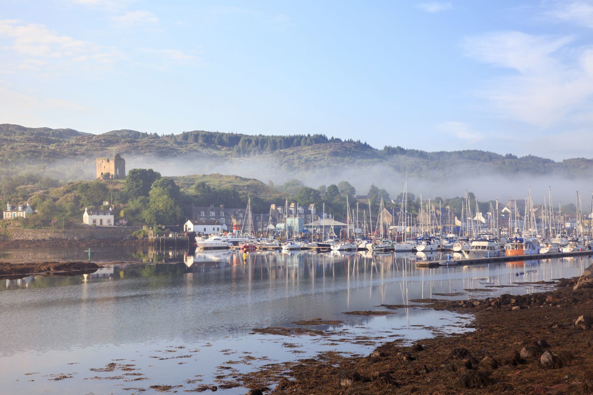 Tarbert Harbour Marina