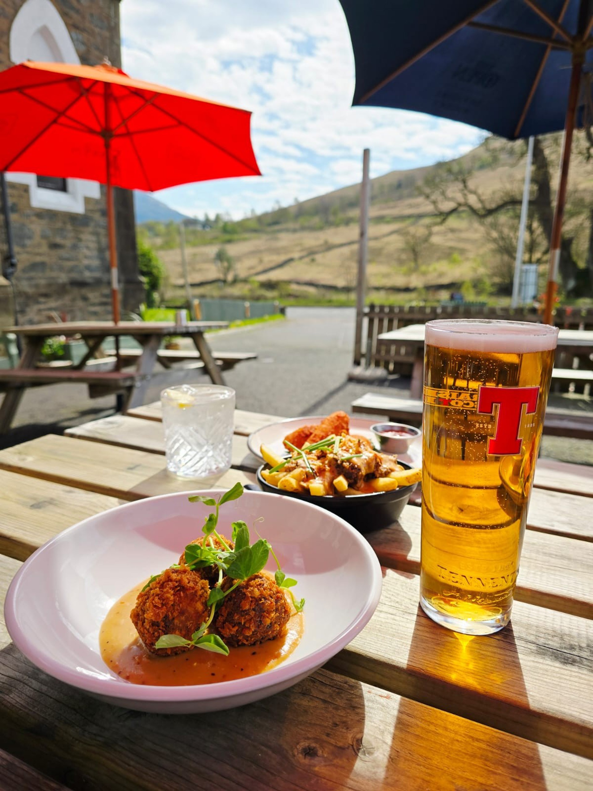 Background image - Beer Garden 1