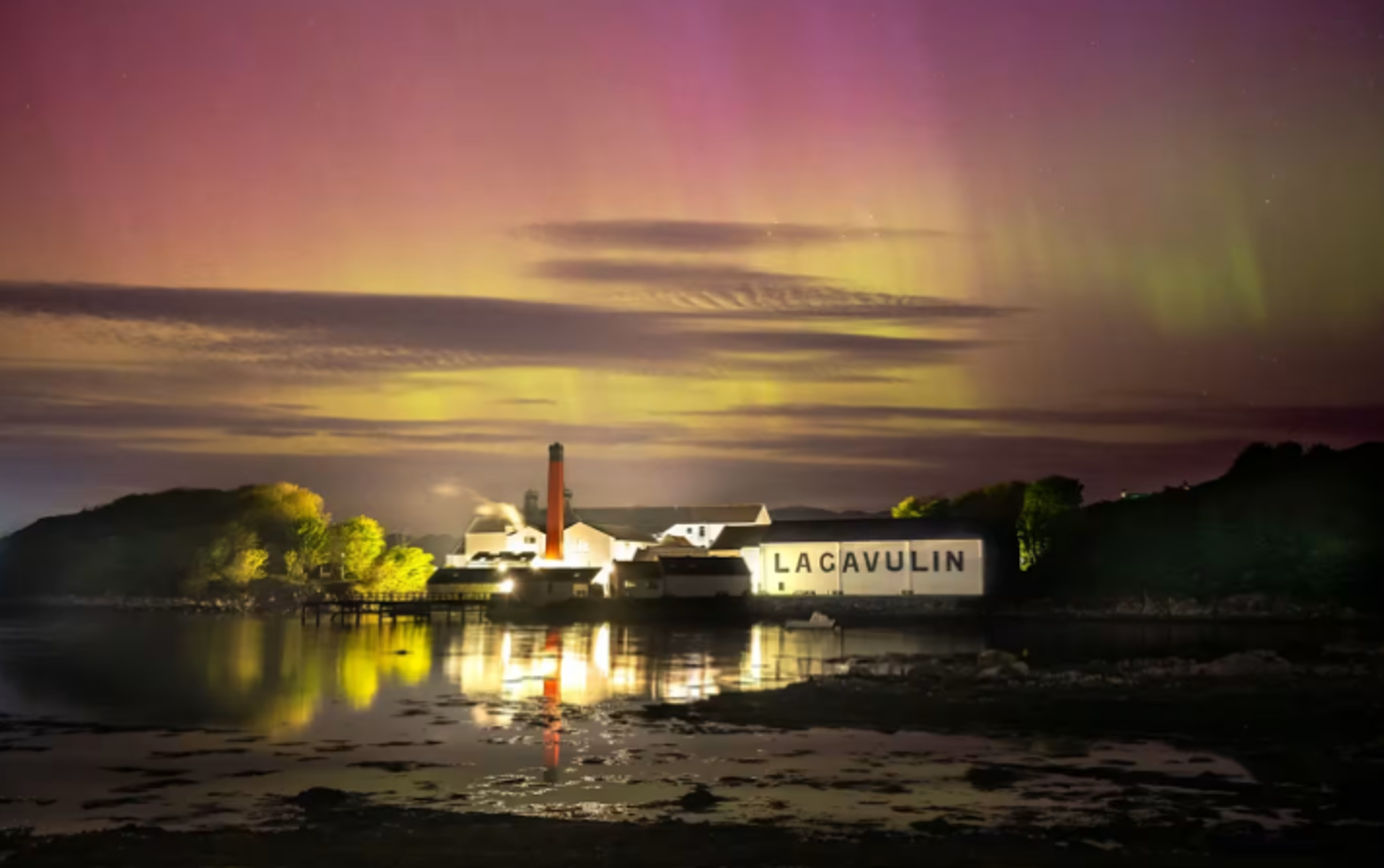 Background image - Northern Lights, Islay, Credit Ben Shakespeare