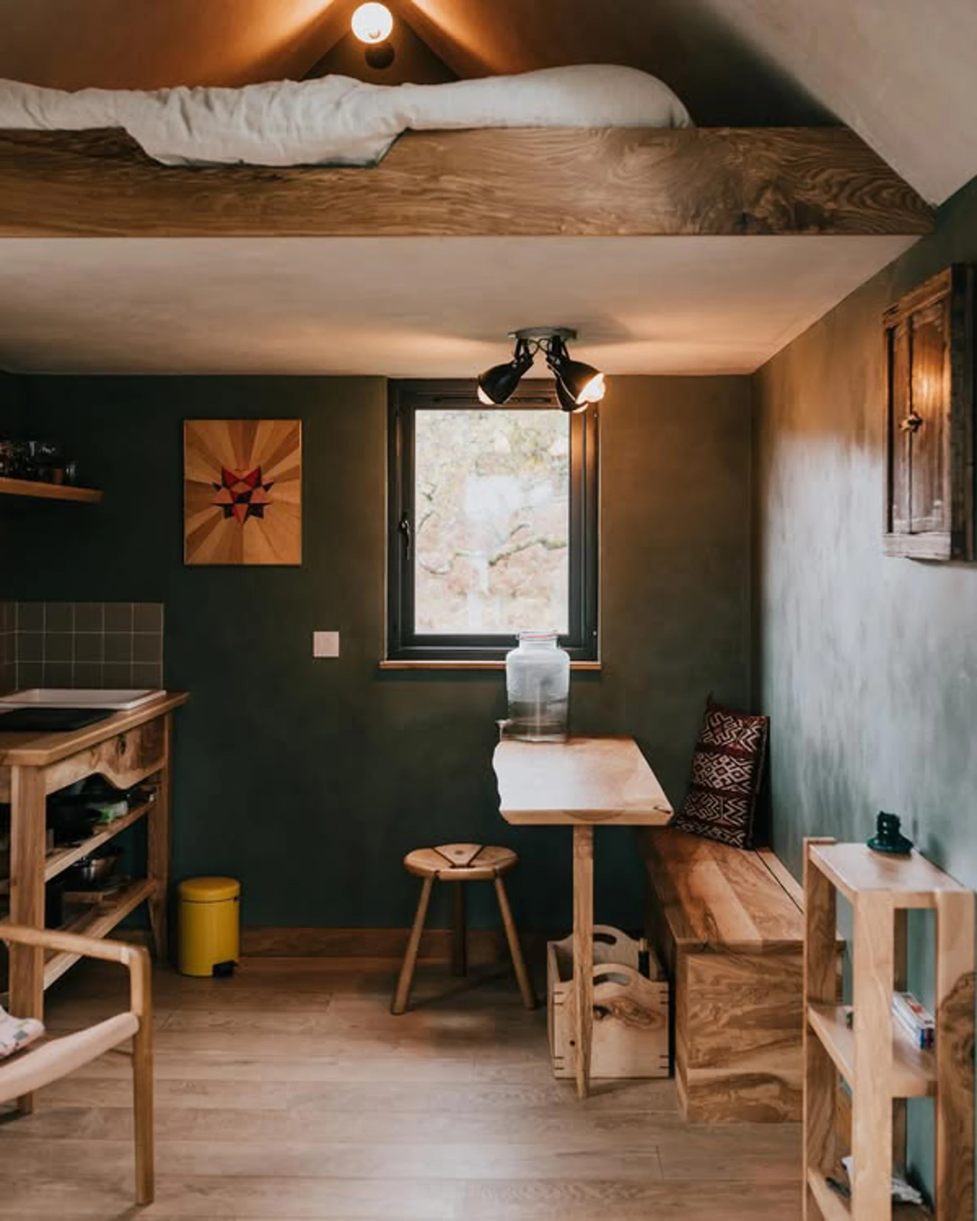 Inverlonan Cabin Interior 2