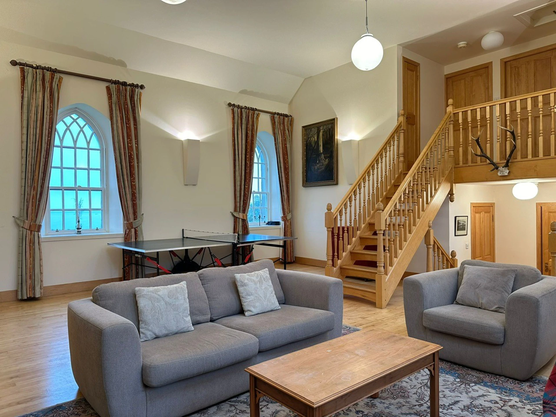 living_room_-_other_side.jpg