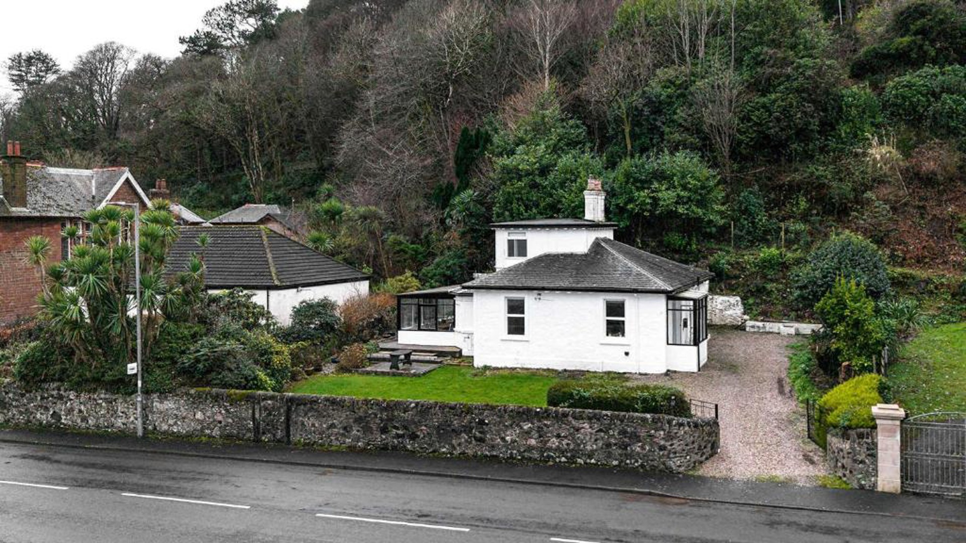Background image - Craigend Cottage
