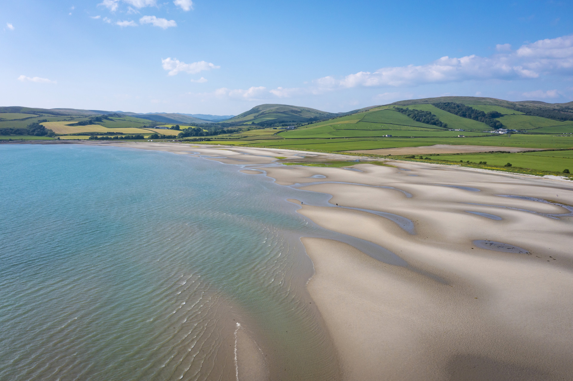 Background image - 91268 Ettrick Bay VS Kenny Lam