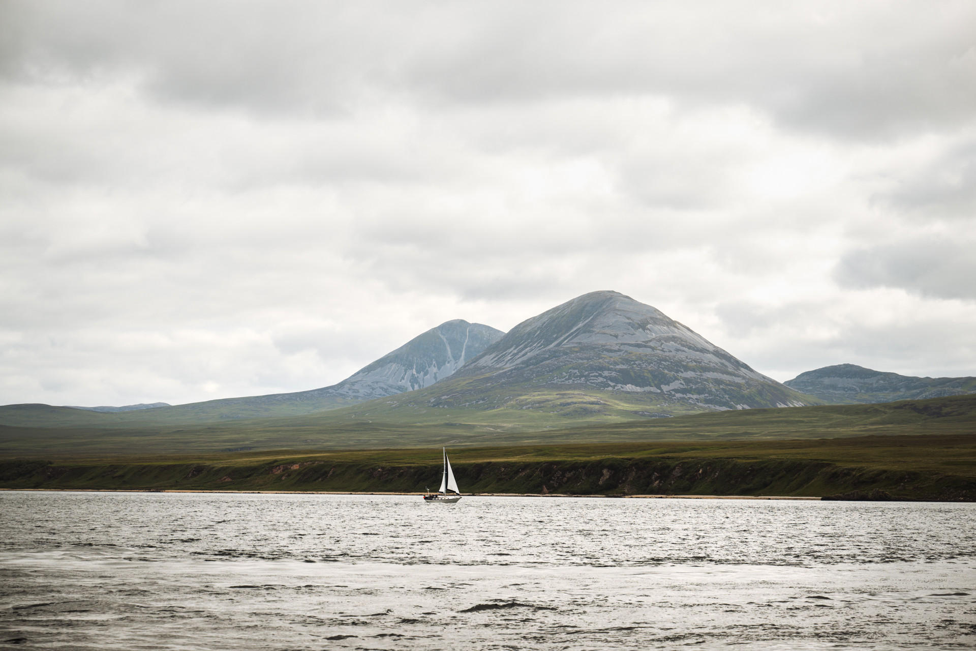 Background image - Jura 2 High Res 001 4479