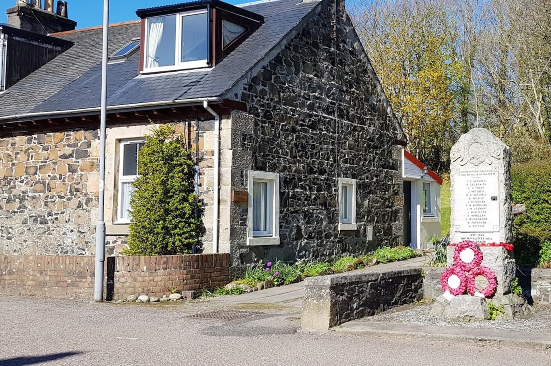 Background image - Airds Wood Cottage