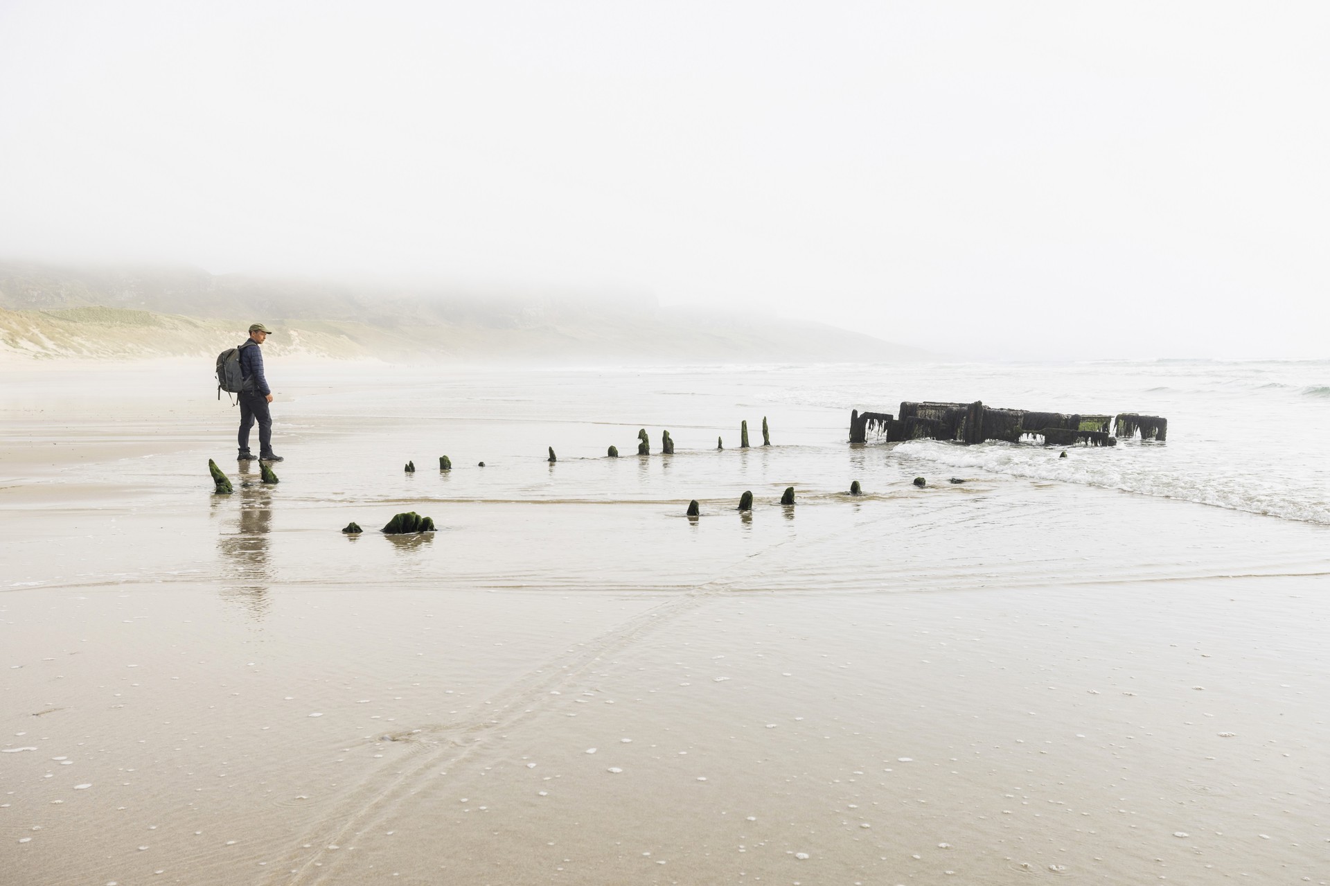 Background image - Machir Bay Islay Shipwreck 12