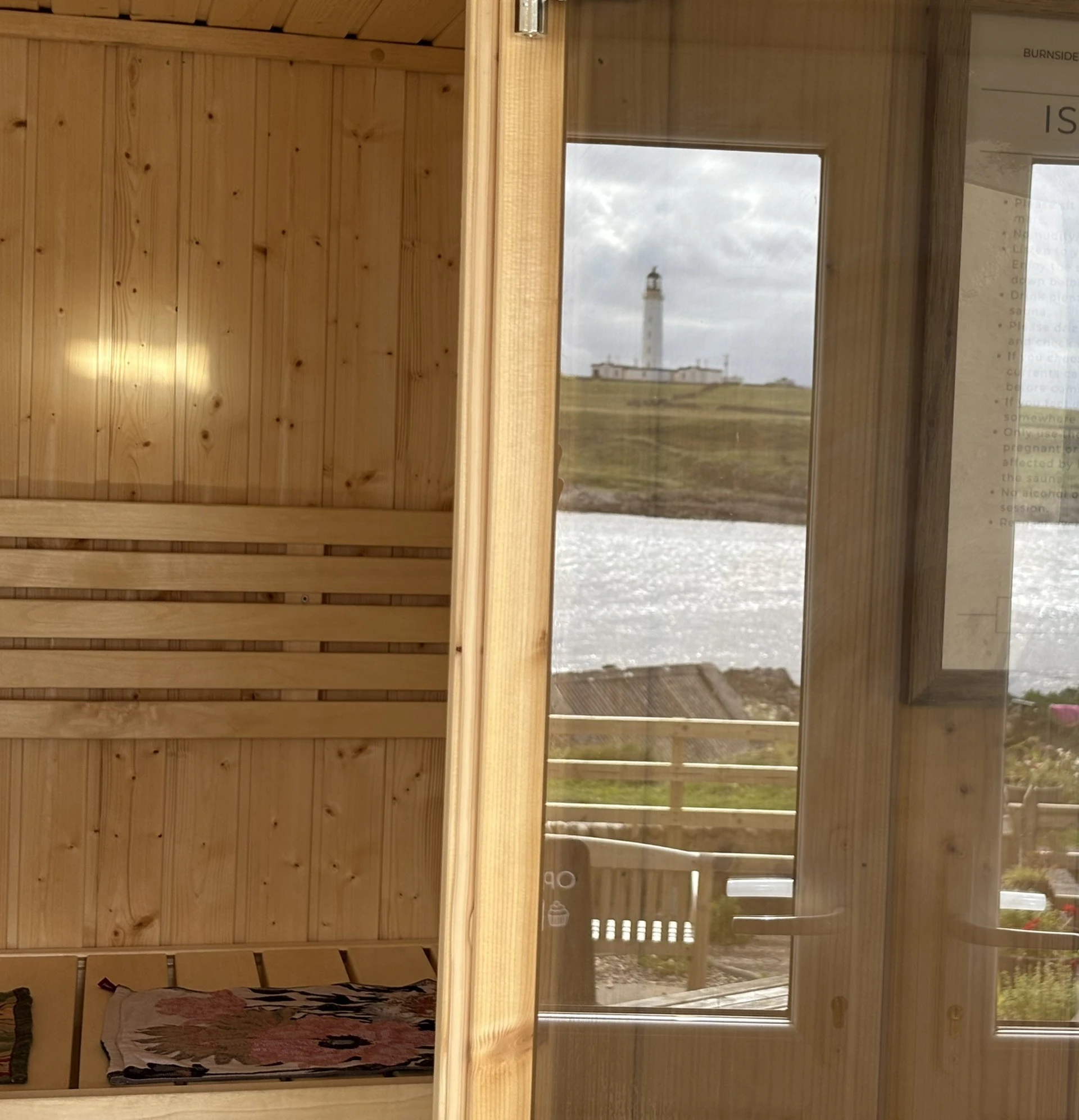 lighthouse_reflection.jpeg
