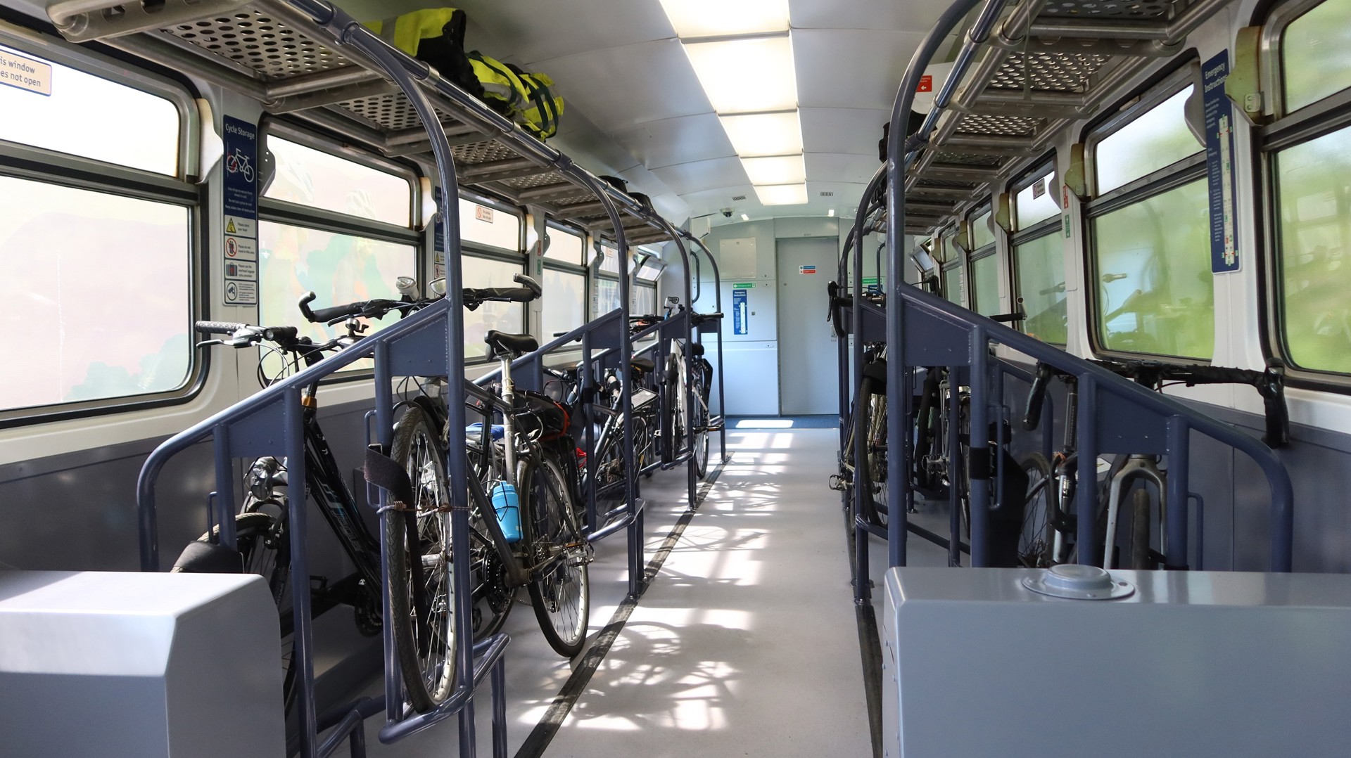 Background image - Scotrail Highland Explorer Cycle Carriage Oban