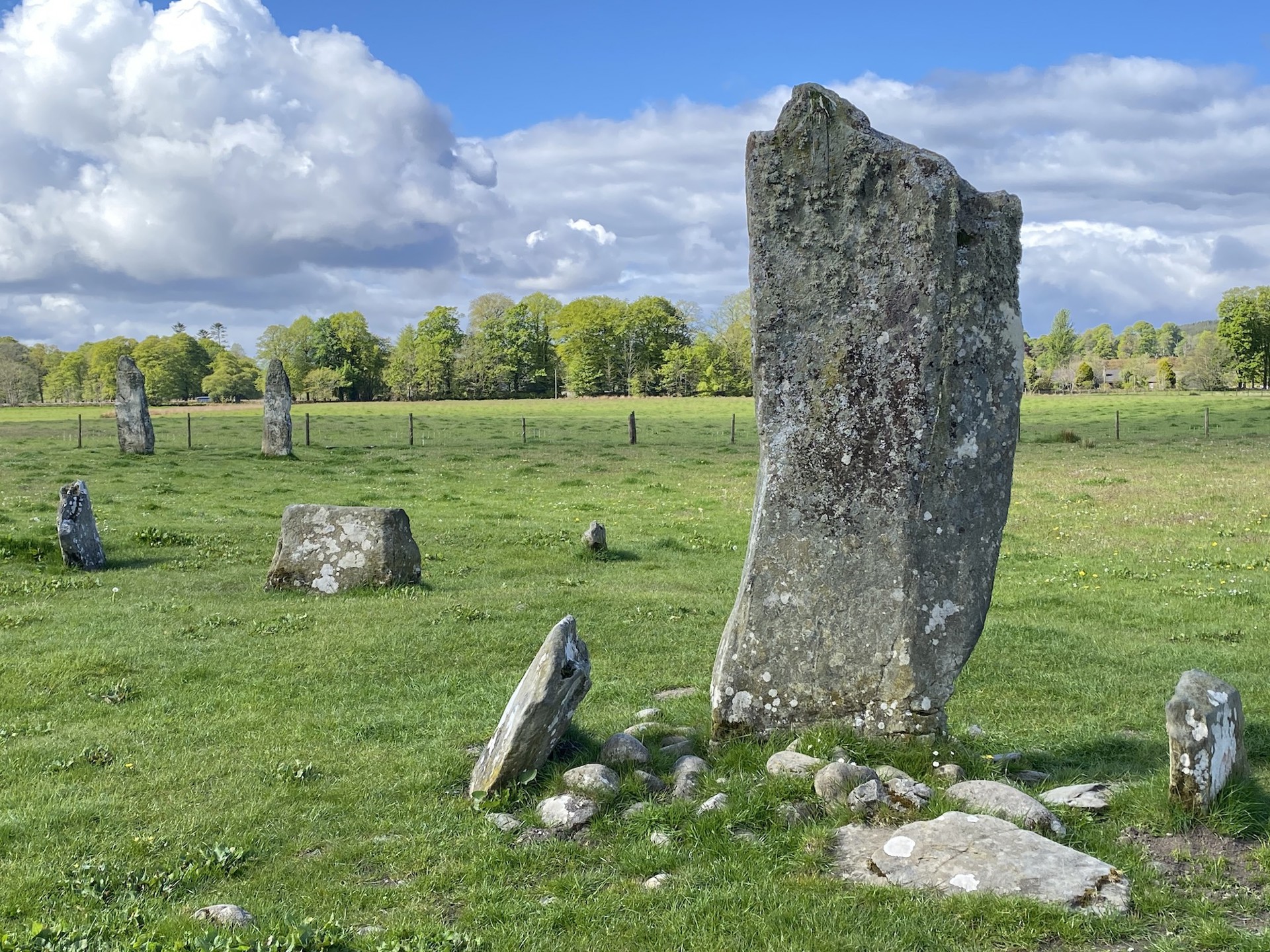 Background image - Kilmartin Glen Robin Mckelvie 1