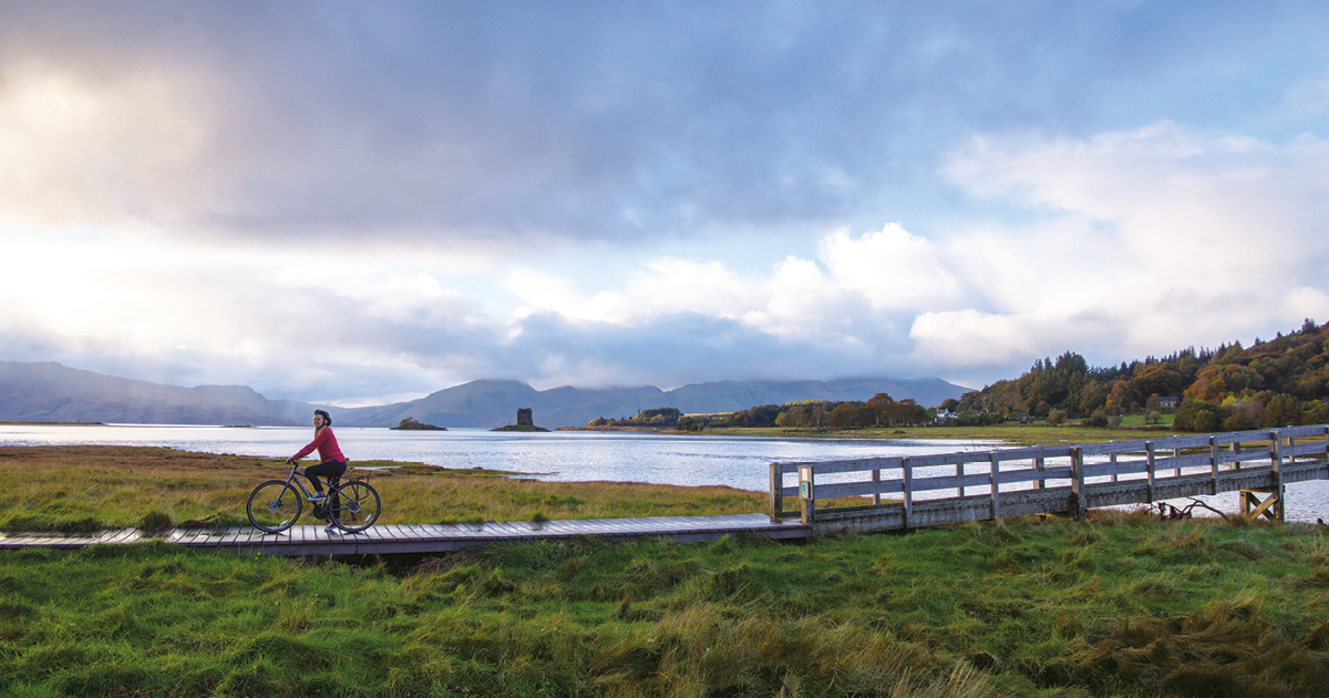 Background image - Rail And Trail Port Appin Bridge