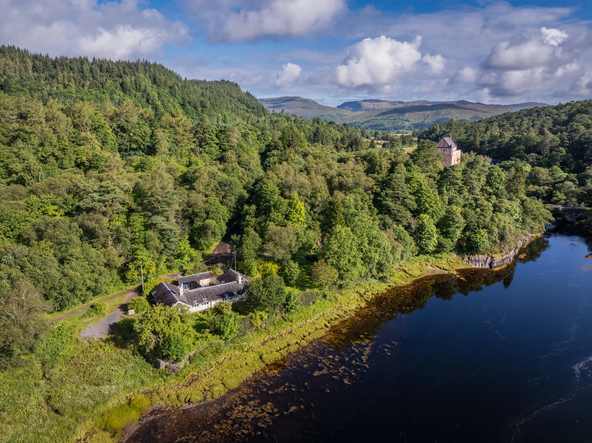 Castle Cottages External 004