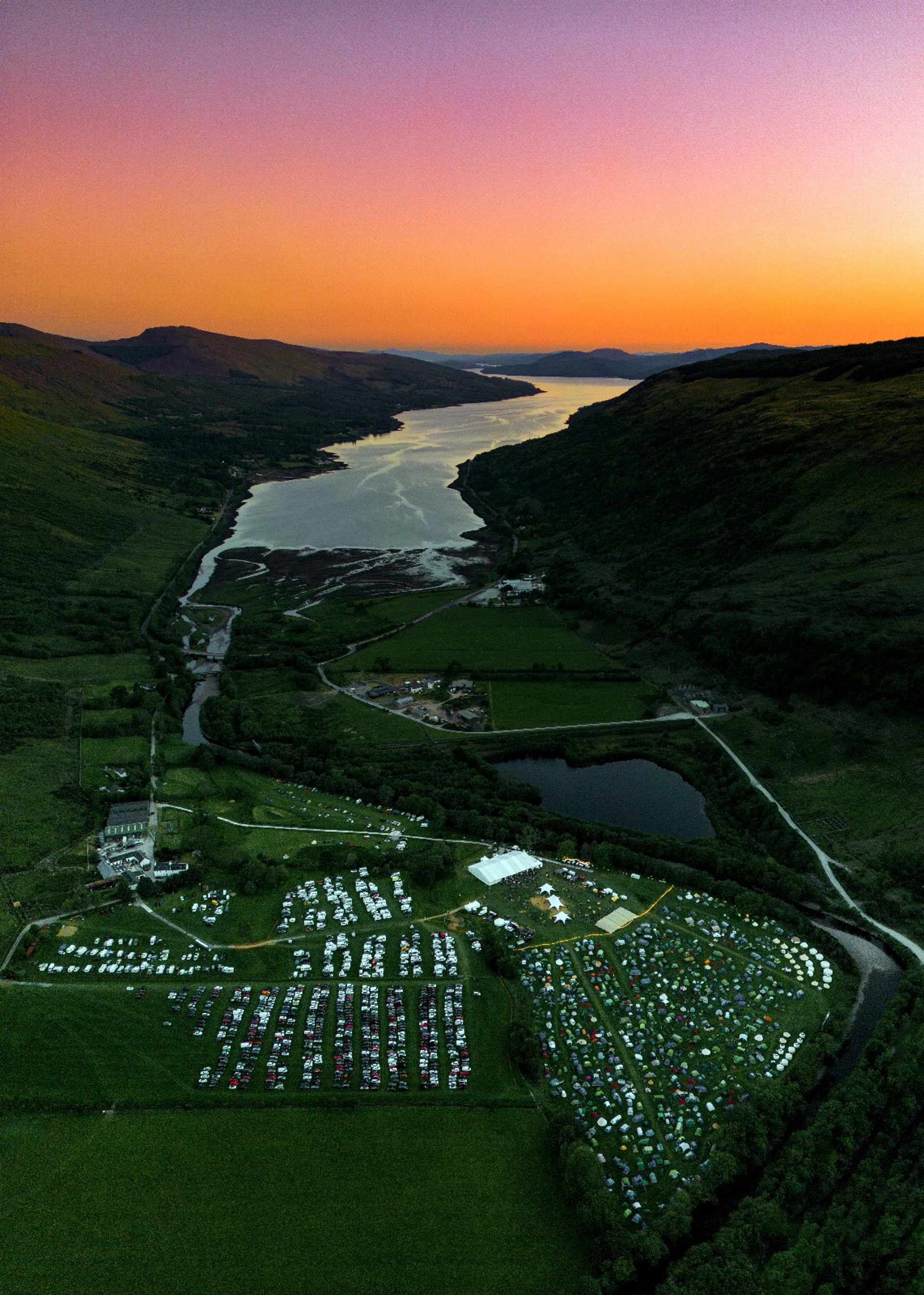 Background image - E8f2ed2ba317426d8aef9a6248c5ffc5