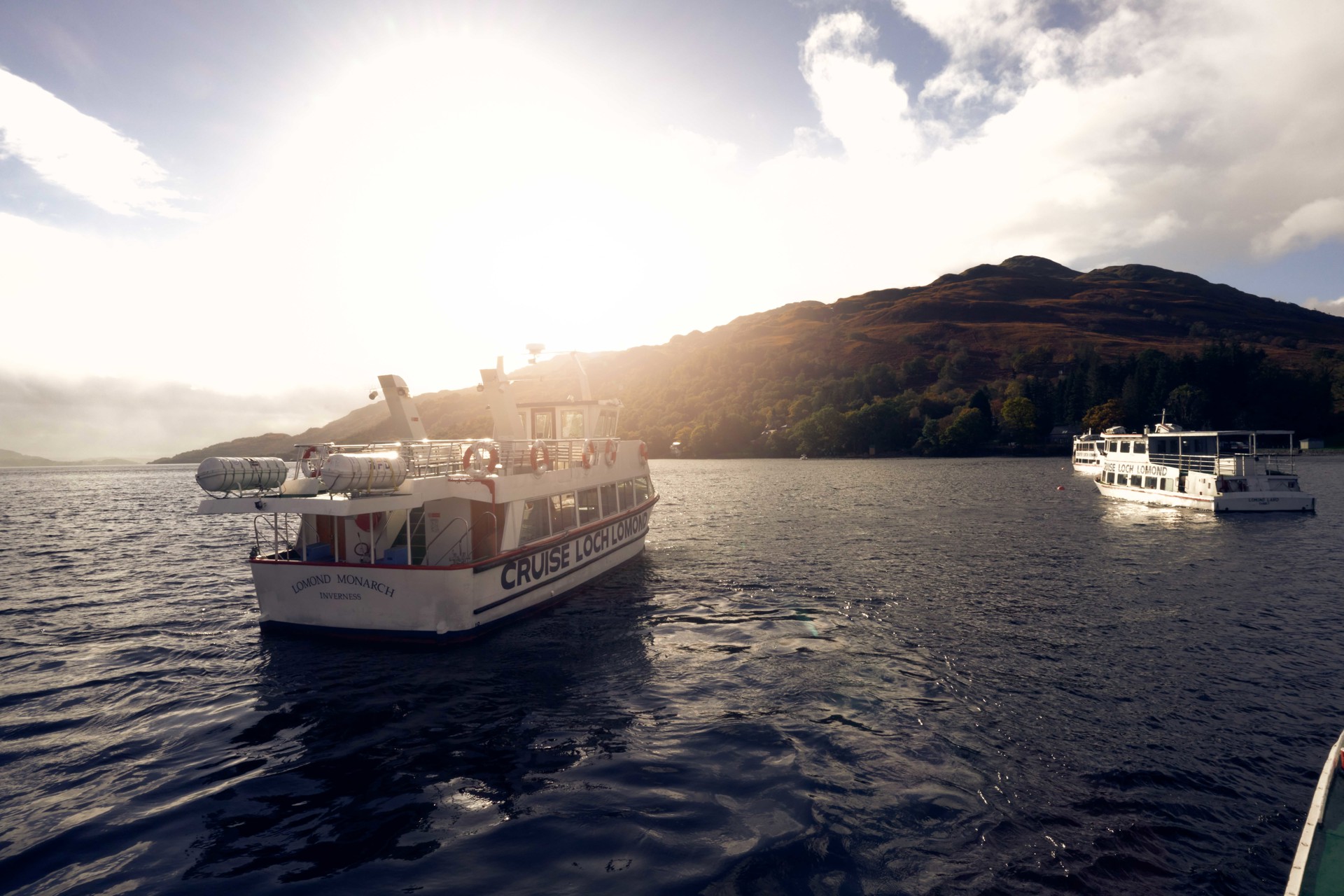 Background image - Loch_Lomond_Cruises_Boat_Trips_23