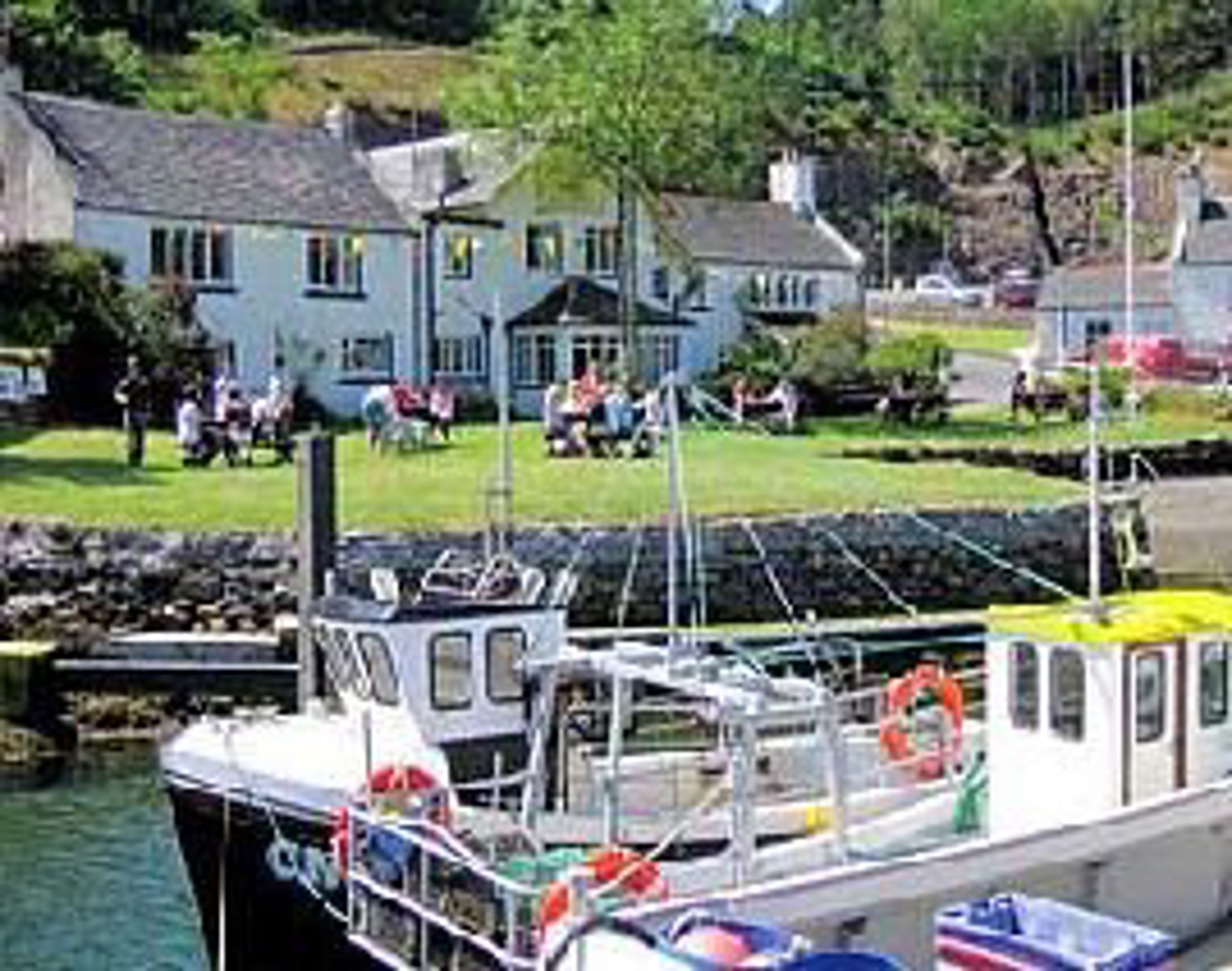 Background image - Port Askaig2