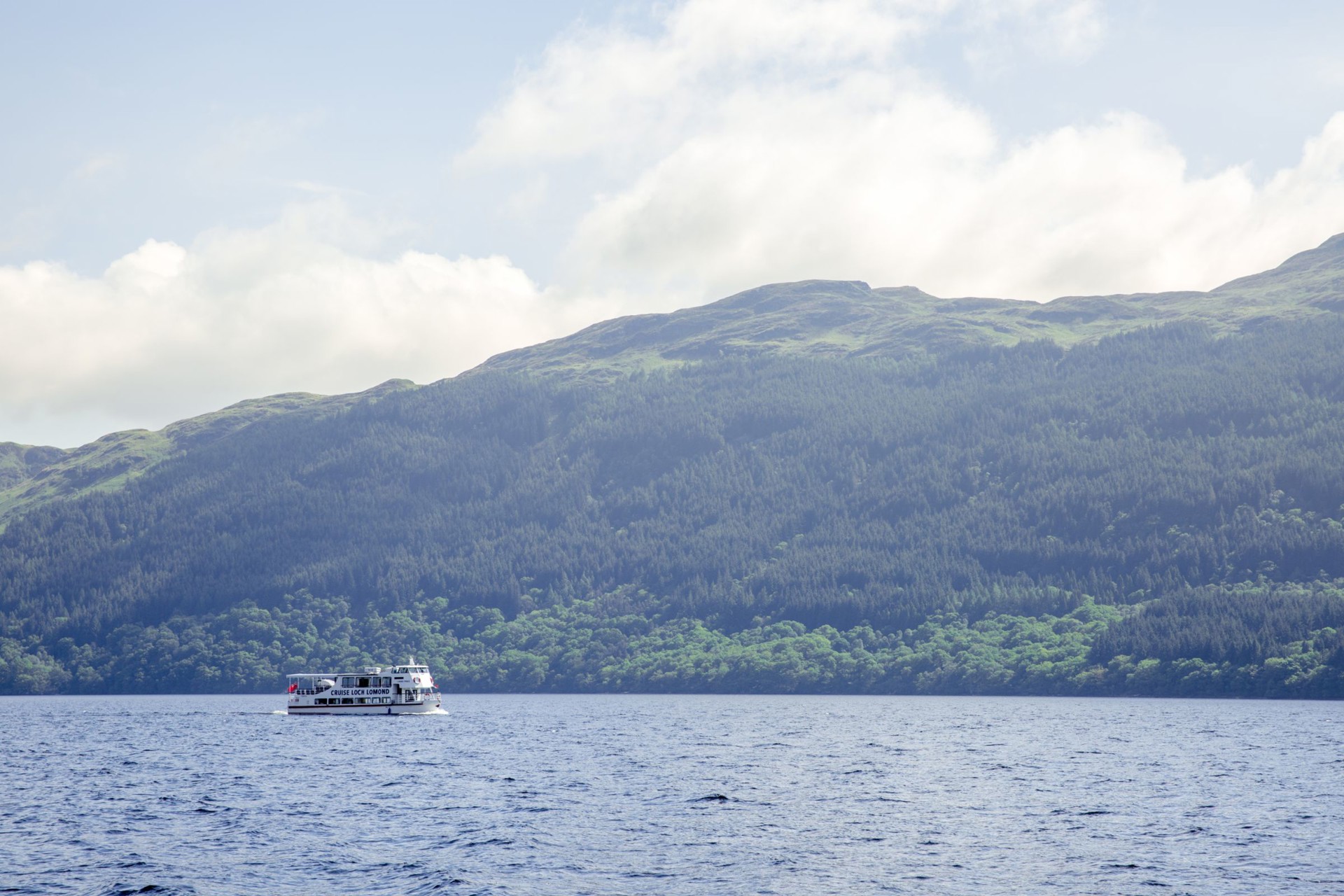 Background image - Loch Lomond Cruise